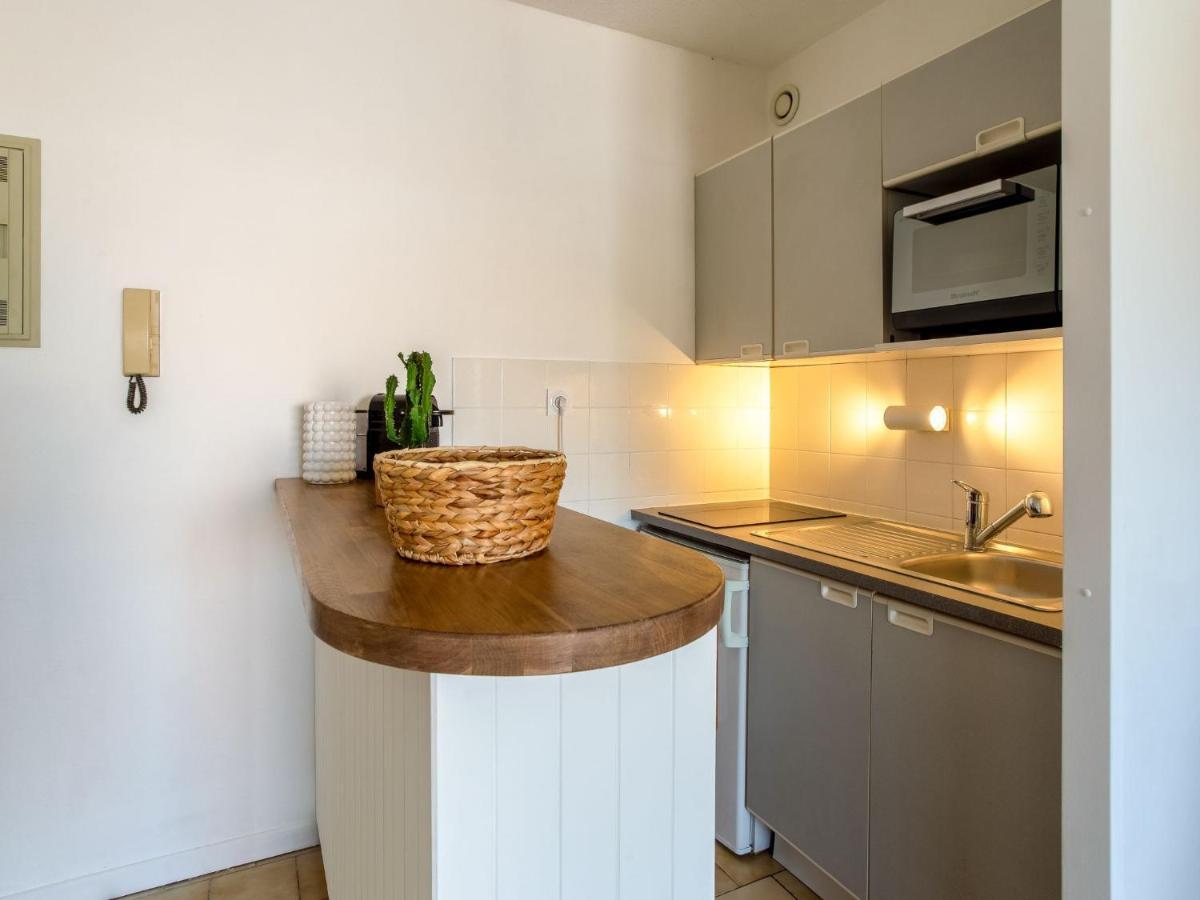 Apartment Saint James-13 By Interhome Le Lavandou Exterior foto